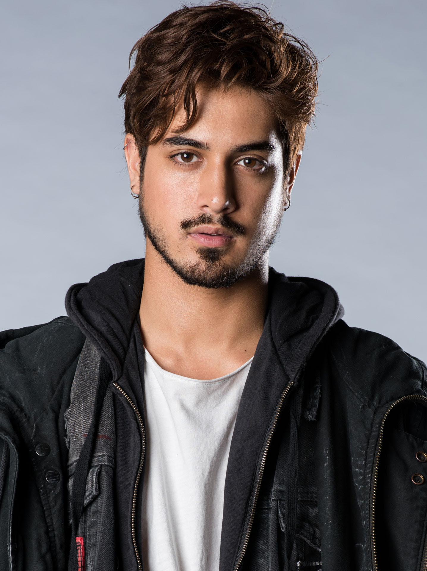 Avan Jogia Short Hair | Spefashion