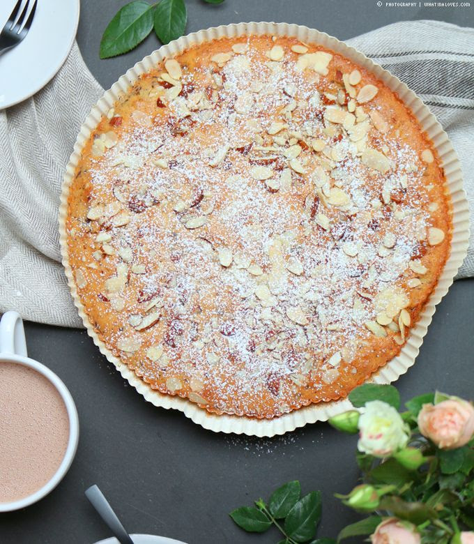 Birnen-Mandel-Kuchen mit Schokolade | whatinaloves.com
