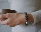 deep green and rich brown faceted agate bracelet with lined sterling silver focal stone. moss and chestnut. autumn trends. - stonesartisanjewelry deep green and rich brown faceted agate bracelet with lined sterling silver focal stone. moss and chestnut. autumn trends. - stonesartisanjewelry