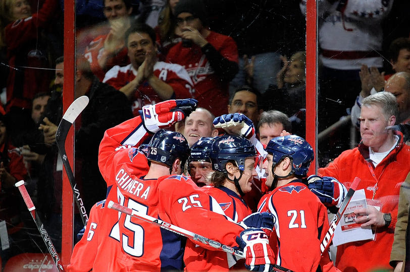 hockey yelling: Caps/Sabres, 12/30/2011