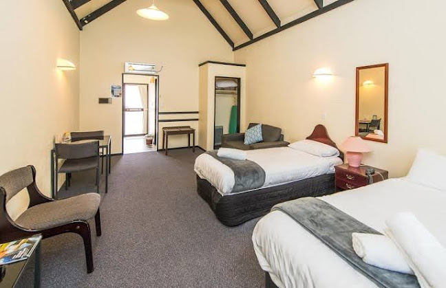 Reviews of Burwood Motel in Whanganui - Hotel