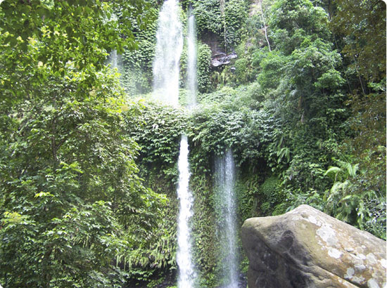 Air Terjun Sendang Gile