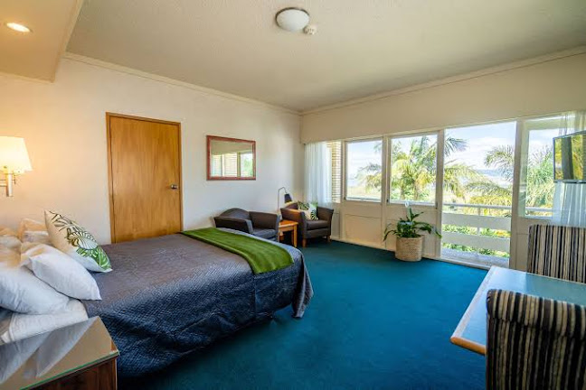 Reviews of Comfort Hotel Flames in Whangarei - Night club