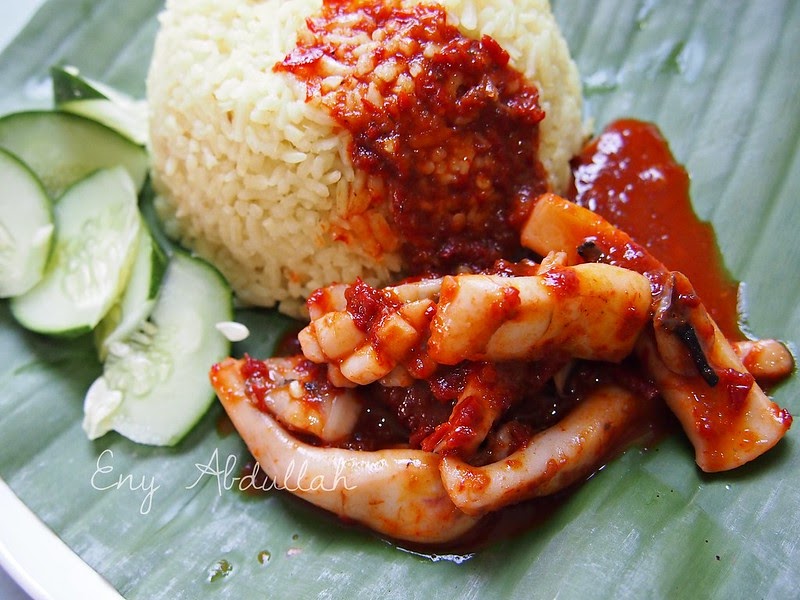 Nasi Lemak Sotong Tergolek lagi!!  EnyAbdullah.Com