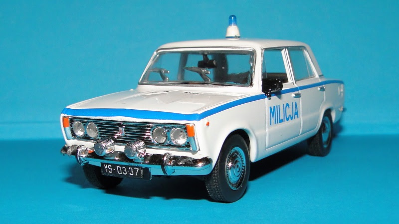 Prezent od dziewczyny Polski Fiat 125p Milicja