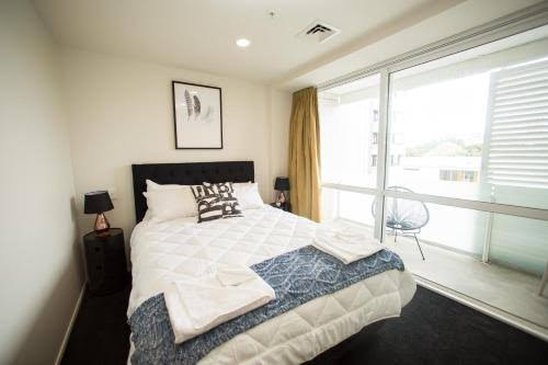 Reviews of Quadrant 2 Bedroom with Sea View and Free Parking in Auckland - Hotel