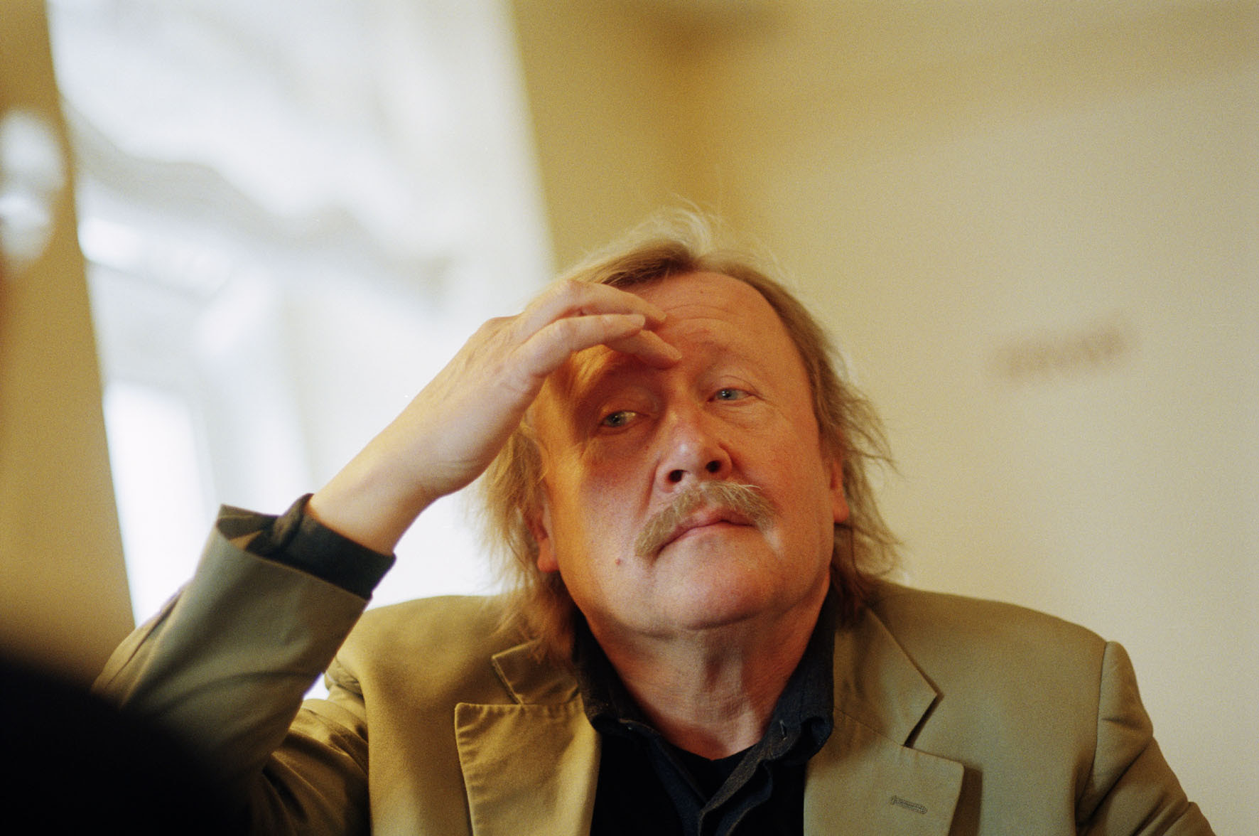 http://commons.ch/wp-content/uploads/sloterdijk.jpg