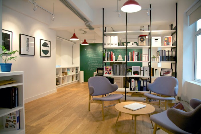 Urban Design & Build's Hong Kong Offices - Office Snapshots