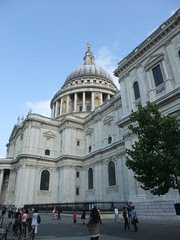 London 007