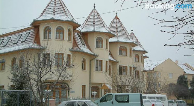 Hajdú Kastély Hotel