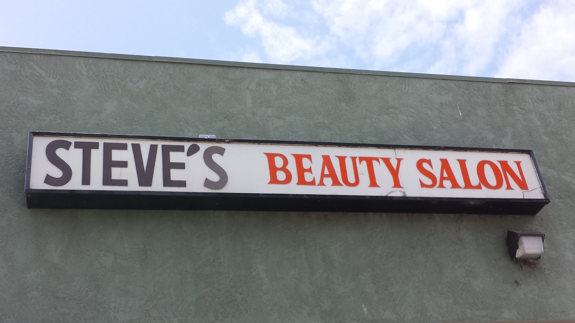 Steve's Beauty Salon