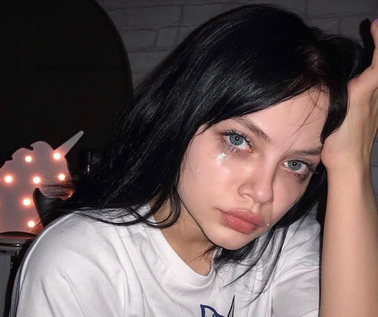 18 Foto Profil Wa Sad Girl