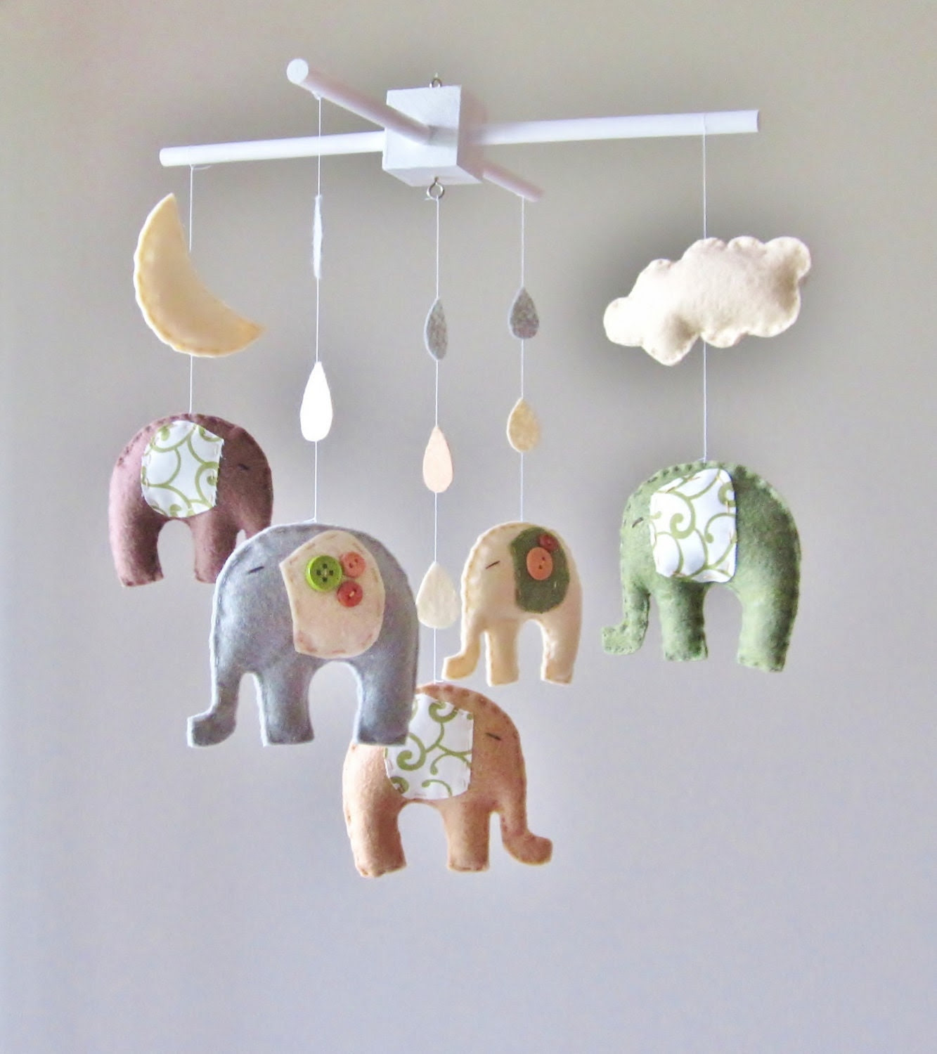 TinyRed: Nursery Decor - ideas to brighten up your Nursery