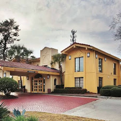 La Quinta Inn by Wyndham Savannah Midtown