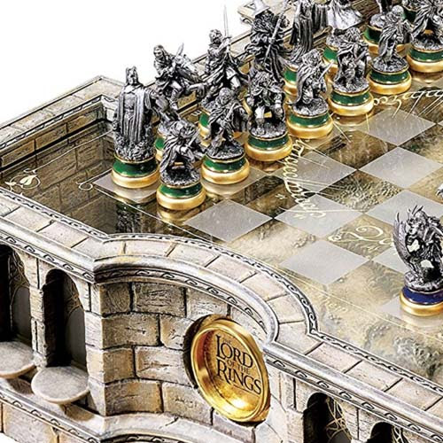 Lord Of The Rings Chess Set Collector's Set - It's such a classic