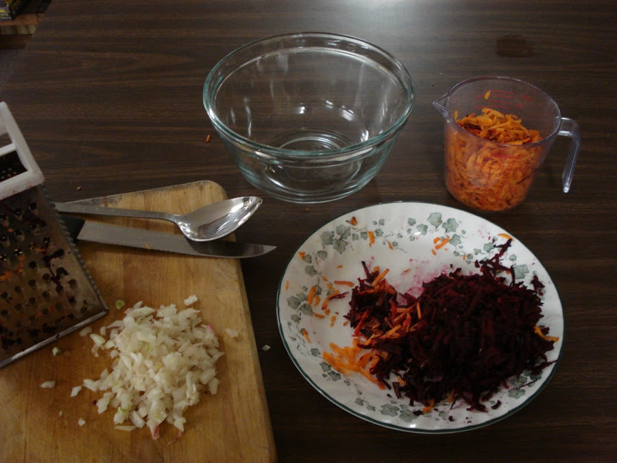 05 beets measuring 2 cups carrot - 1 n a half beet - half onion