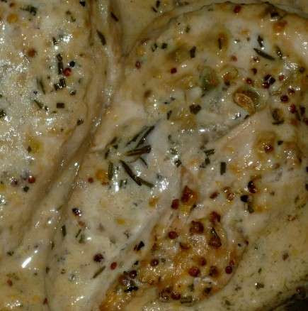 Печено пиле в сметана - лесно и вкусно
