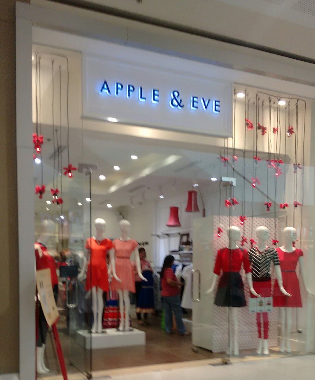 Apple & Eve