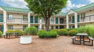 Comfort Suites Hanes Mall, Winston-Salem – Updated 2024 Prices