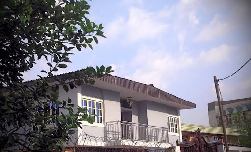 Haute Aparthotel, 9 Alade Ave, Allen 100282, Ikeja, Nigeria, Apartment Complex, state Lagos