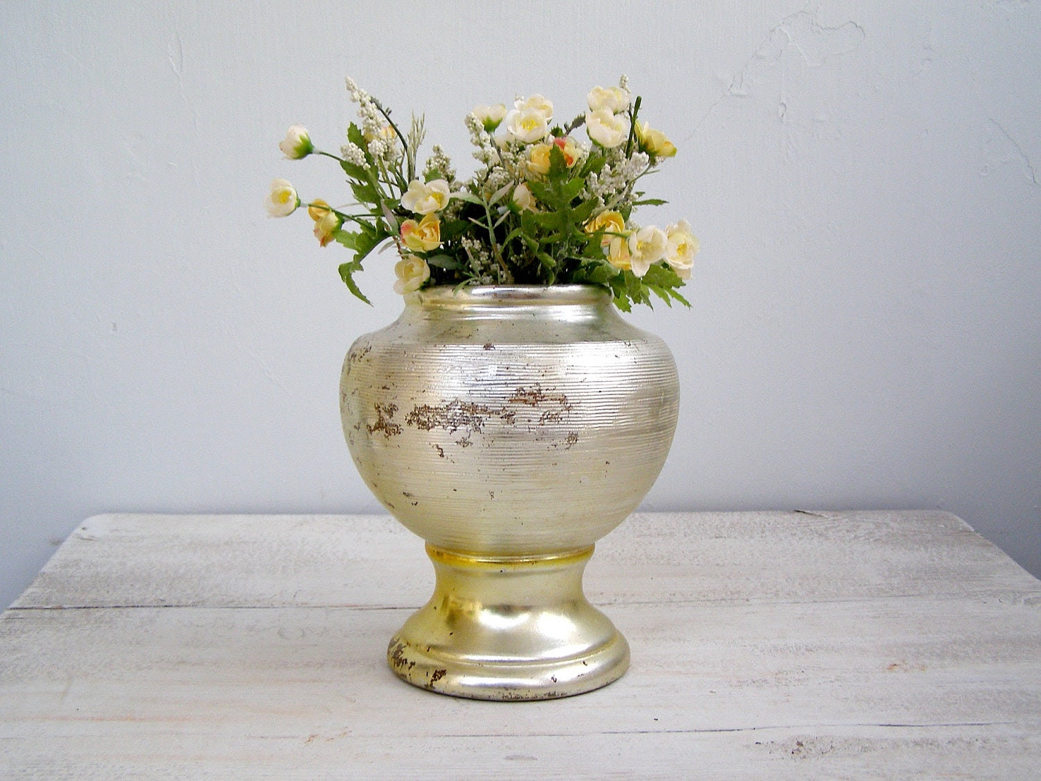 Metallic gold and silver Stoneware Vase, retro modern plant pot, shabby chic decor, 70s home style, table top, center piece, Garden decor - MeshuMaSH Metallic gold and silver Stoneware Vase, retro modern plant pot, shabby chic decor, 70s home style, table top, center piece, Garden decor - MeshuMaSH