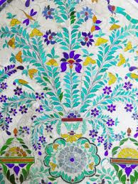 Udaipur city palace décor peint.jpg