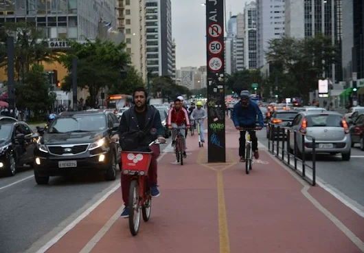 Aumento de ciclovias e modernizaÃ§Ã£o estimulam produÃ§Ã£o de bicicletas - Ãpoca NEGÃCIOS | Brasil