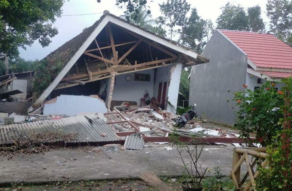 Gempa Terkini Surabaya : Kondisi Terkini Malang Pasca Gempa Bumi