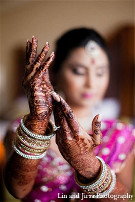 Indian wedding bride mehndi pink Photo 12825 Maharani Indian wedding bride mehndi pink Photo 12825 Maharani