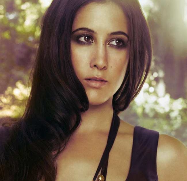 Miles vanessa. Vanessa Carlton.