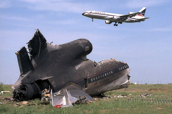 Mysterious plane crash 0 c4b4a a4eb8bac orig mysterious plane crash