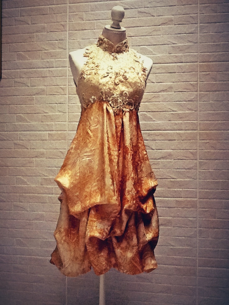 Batik dress Indonesia Batik Pinterest Batik dress Indonesia Batik Pinterest