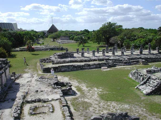 CancunRuins2002.jpg