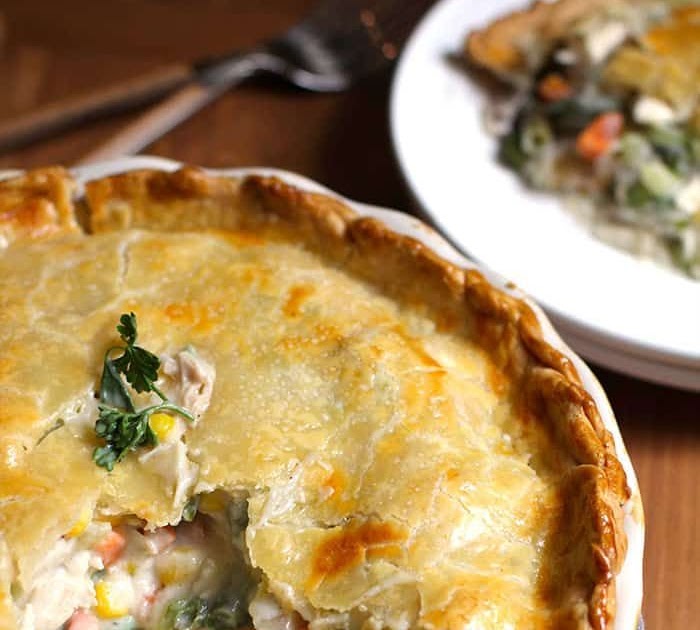 Recipe Dinner For Pie Crust : Easy Chicken Pot Pie recipe from ...