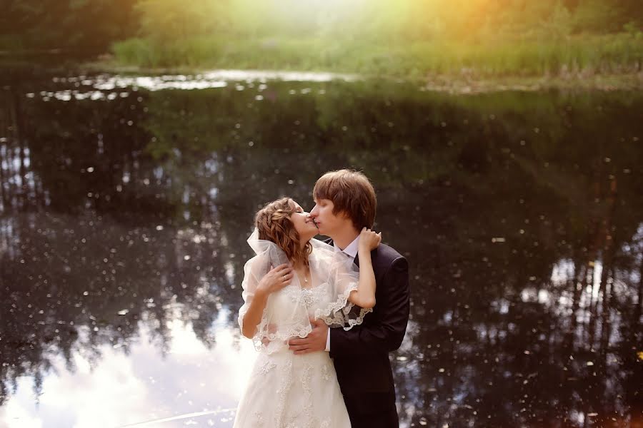 結婚式の写真家Serezha Gribanov (sergeygribanov)。2012 11月26日の写真