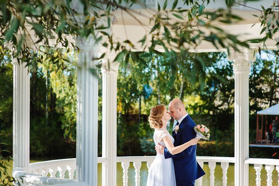 Fotografo di matrimoni Daniil Shukhnin (leonardovich). Foto del 31 ottobre 2015