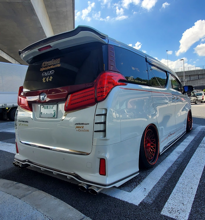 アルファードの📷️活動に関するカスタム事例の投稿画像2枚目