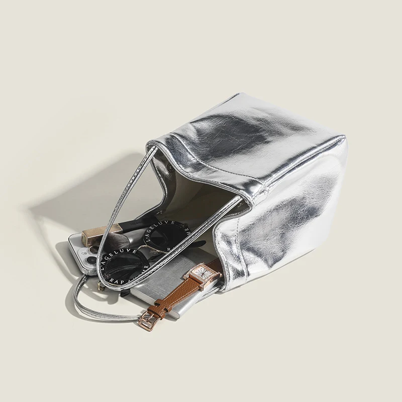 Title 5, Silver Bright Leather Lunch Box Bag Portable Sm...