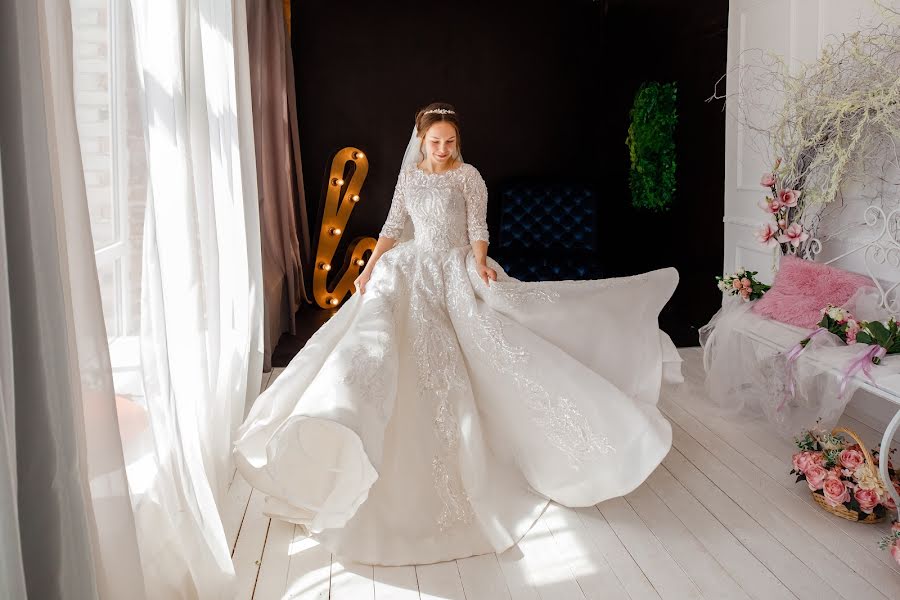 Wedding photographer Marina Kot (kot2018). Photo of 18 June 2020