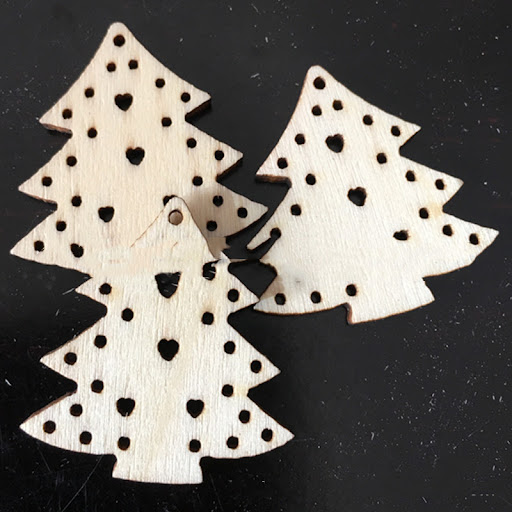 Title 5, Creative Christmas Series Wood Chip Decoration ...