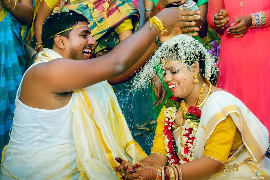 Fotografer pernikahan Happy Behera (behera). Foto tanggal 12 Desember 2020