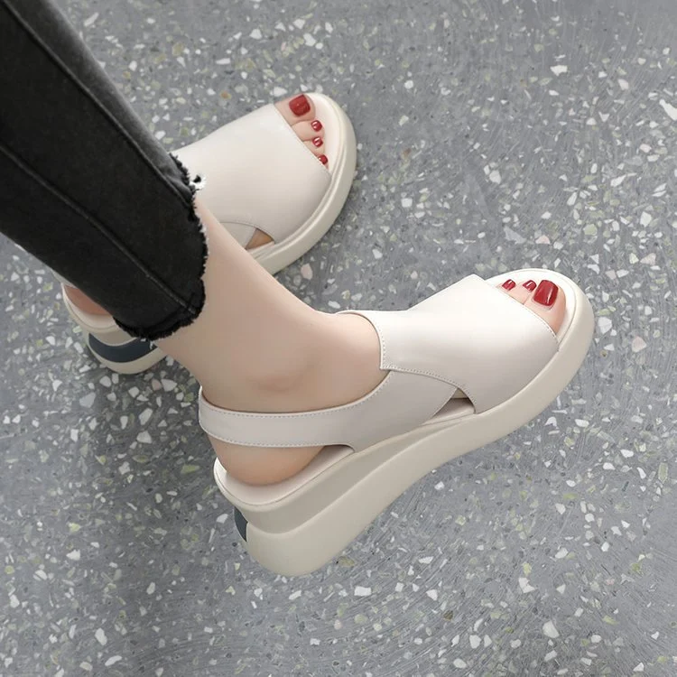 Title 3, Platform sandalen met hoge hak, gesp, zacht lee...