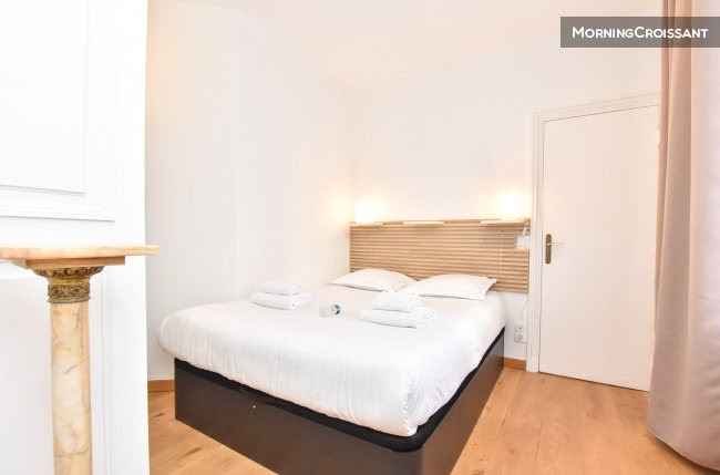Location meublée appartement 2 pièces 42 m² à Paris 8ème (75008), 2 945 €