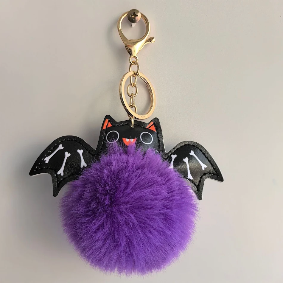 Porte-clés d'Halloween d'été en cuir avec motif de dessin animé, accessoire amusant et léger pour vos clés, cadeau idéal et original.