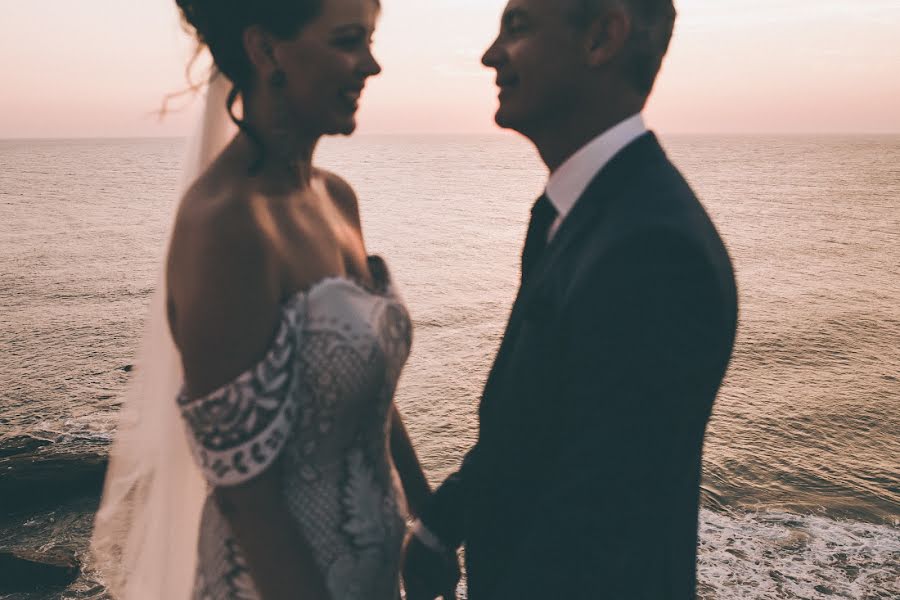 Fotografo di matrimoni Issa Leal (issalealmywed). Foto del 21 marzo 2019