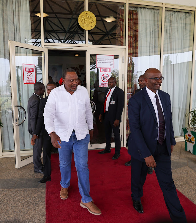 Former President Uhuru Kenyatta lands at Nnamdi Azikiwe International Airport in Abuja, Nigeria on February 21,2023.