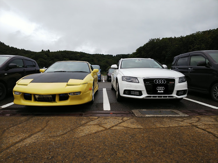 A4 アバントの国営越後丘陵公園・プチ🚙💨走行会・クラシックカー・昭和の愛車🚕前編に関するカスタム事例の投稿画像4枚目