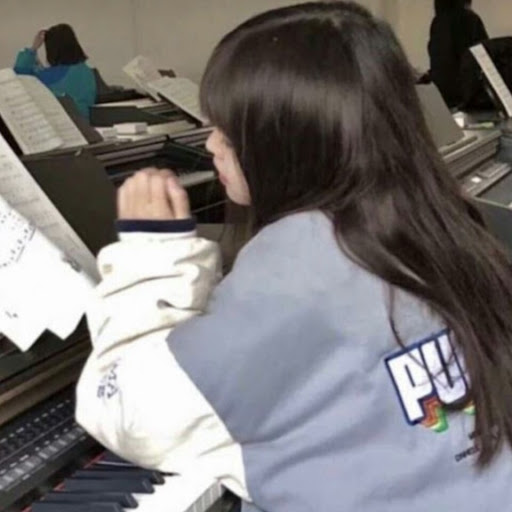 a　。