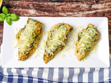 Mozzarella and Pesto Chicken In A Crock Pot