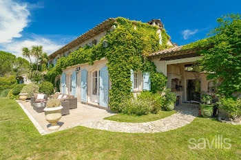 villa à Châteauneuf-Grasse (06)